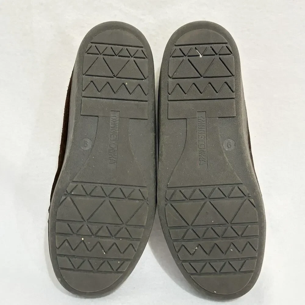 Minnetonka Slippers Mens 9 Pile Lined Hardsole Brown Leather Comfort House Shoes
